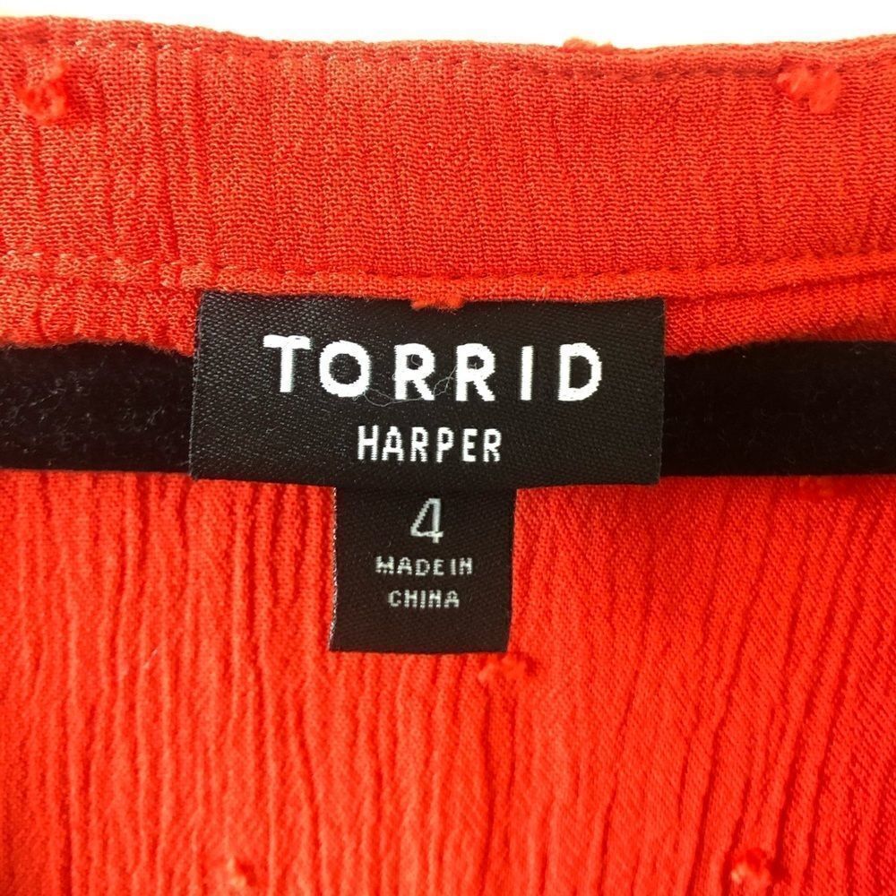 TORRID-HARPER - BLOOD ORANGE SWISS DOT TUNIC - Picture 5 of 10